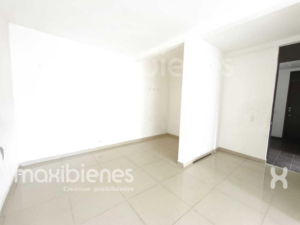 Apartamento en arriendo en Los Colores, Medellín · foto 2 de 10