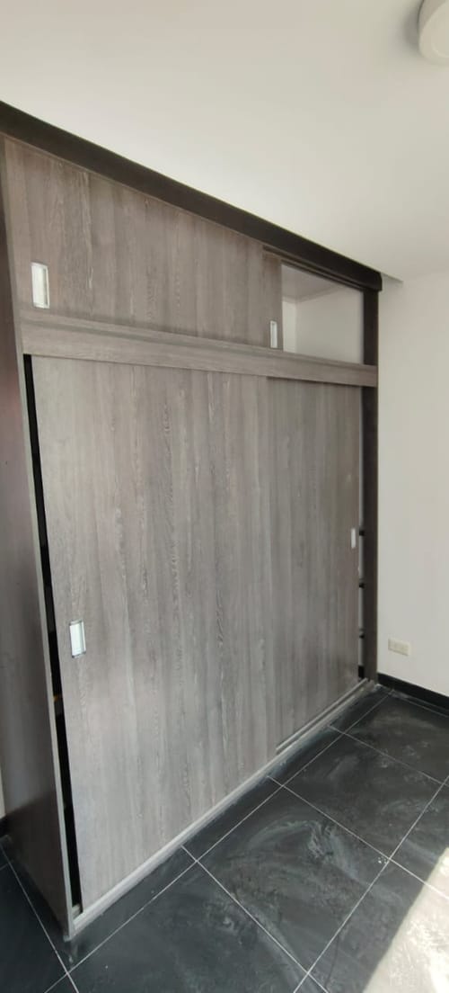 Apartamento de 2 alcobas en arriendo en San Pedro, Madrid, 38 m² · foto 3 de 10