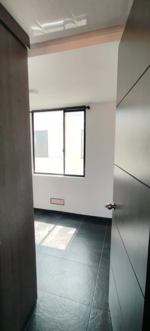 Apartamento de 2 alcobas en arriendo en San Pedro, Madrid, 38 m² · foto 8 de 10