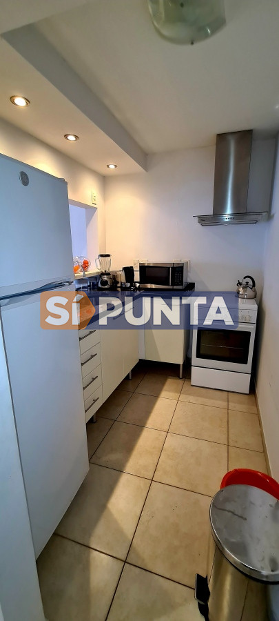 APARTAMENTO EN OPORTUNIDAD!!!  A METROS DEL MAR · Foto 5