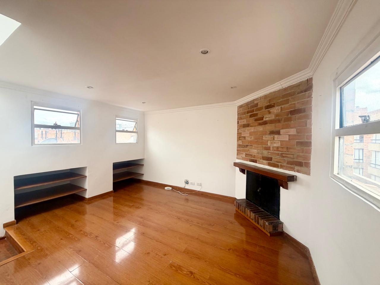 Casa en venta en Cedritos, Bogotá · foto 4 de 24