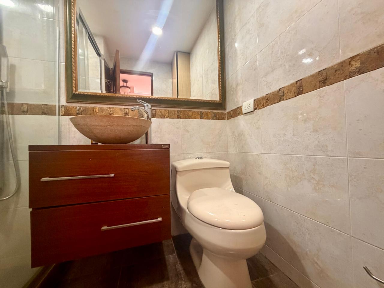 Casa en venta en Cedritos, Bogotá · foto 18 de 24