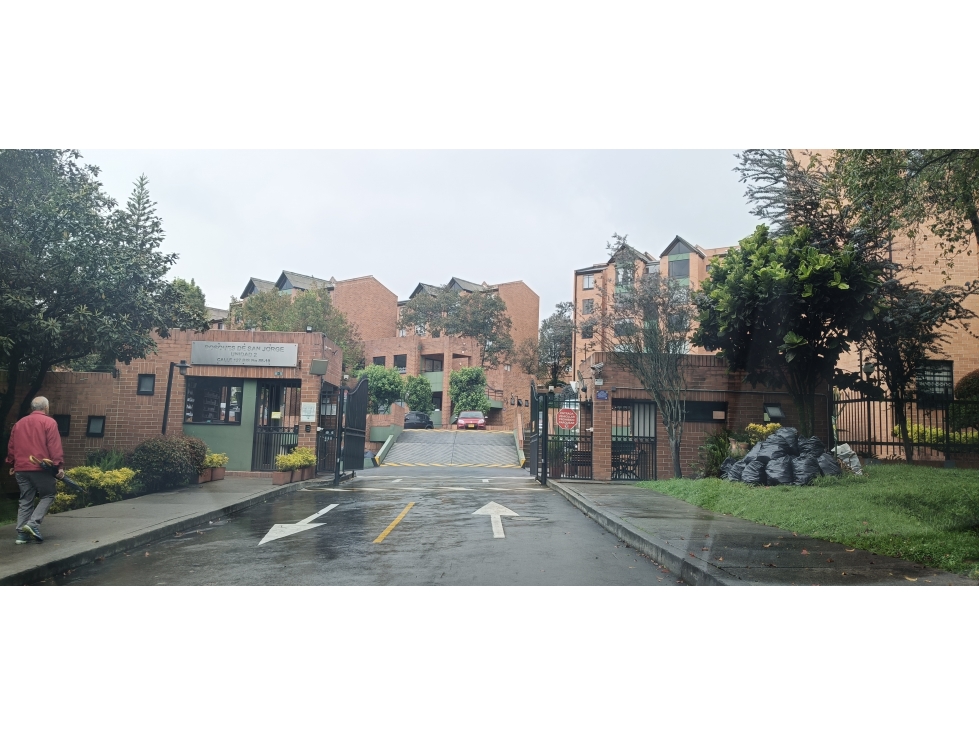Apartamento en venta en Cerros De Suba, Bogotá · foto 2 de 24