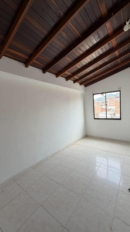 Apartamento en venta en Trinidad, Medellín · foto 2 de 8