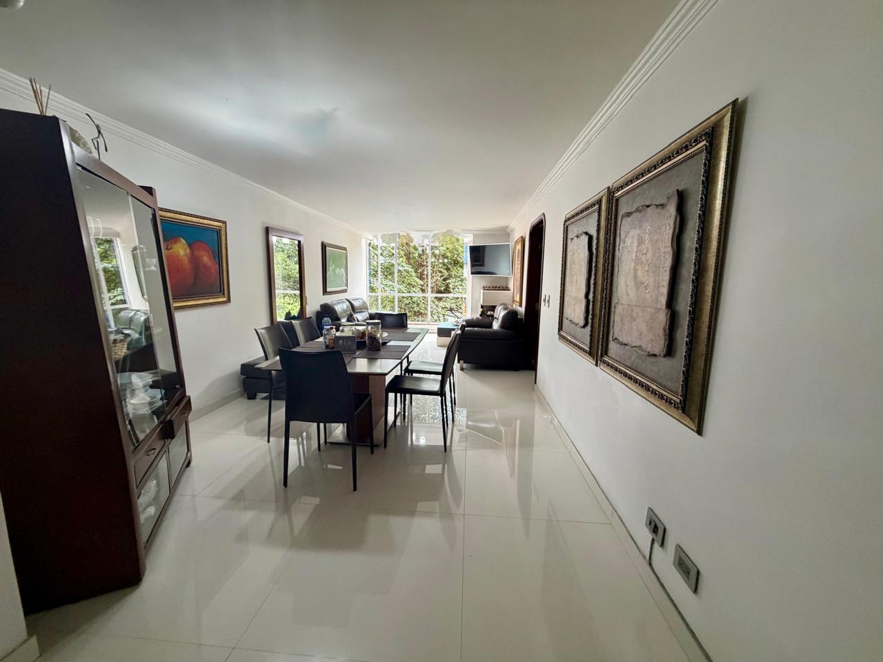 Apartamento en venta en Ciudad Universitaria, Bogotá · foto 3 de 17