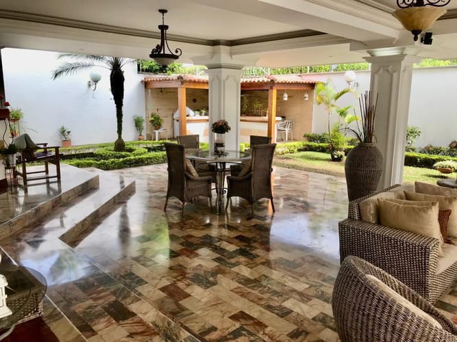 Casa de 6 alcobas en venta en Ciudad Jardin, Cali, 600 m² · foto 8 de 24