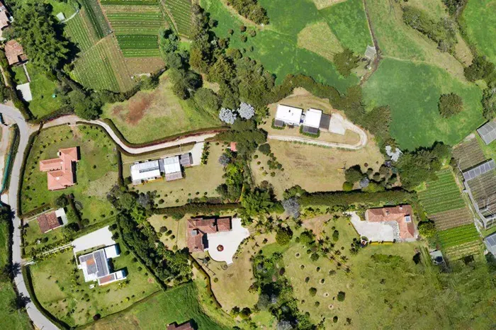 Casa de 5 alcobas en venta en Pontezuela, Rionegro · foto 15 de 20
