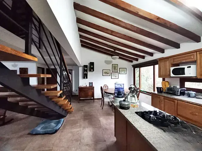 Finca en venta en El Carmen De Viboral, El Carmen de Viboral, 2237 m² · foto 2 de 15