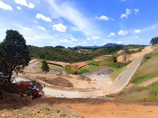 Lote en venta en La Mosquita, Guarne, 1964 m² · foto 6 de 11