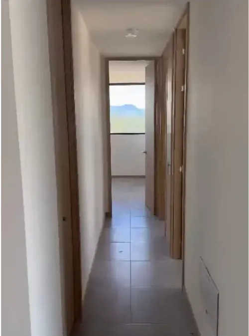 Apartamento de 3 alcobas en venta en El Porvenir, Rionegro, 79 m² · foto 2 de 15