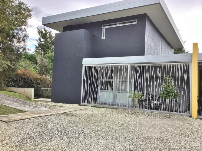Casa de 6 alcobas en venta en Pantanillo, Envigado · foto 22 de 23