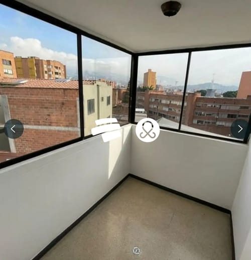 Apartamento de 3 alcobas en venta en Lorena, Medellín, 139 m² · foto 3 de 9