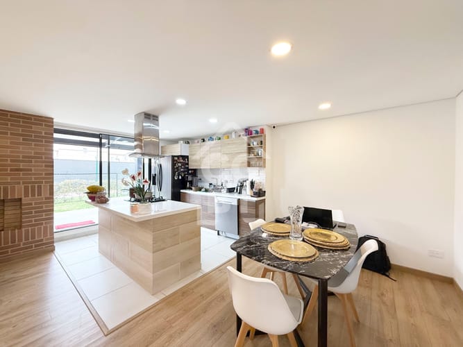 Casa en venta en La Estrella, Chía · foto 3 de 24