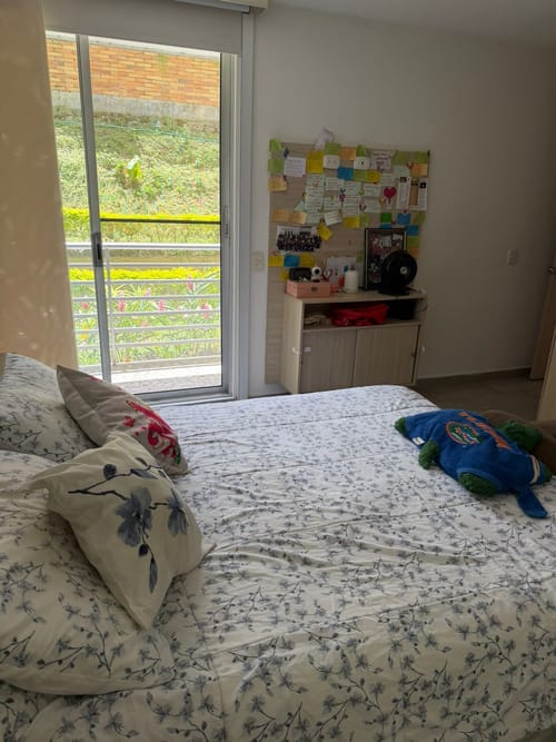 Apartamento de 3 alcobas en venta en Picaleña Y Mirolindo, Ibagué, 93 m² · foto 12 de 21