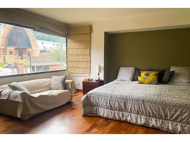 Apartamento de 3 alcobas en venta en Chapinero, Bogotá, 263 m² · foto 10 de 13