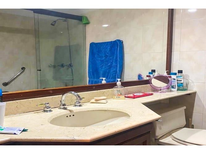 Apartamento de 3 alcobas en venta en Chapinero, Bogotá, 263 m² · foto 11 de 13