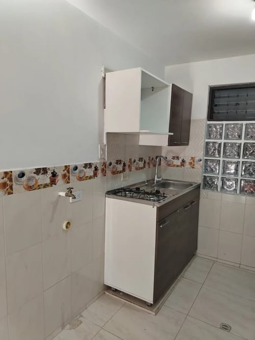 Local en arriendo en San Isidro, Medellín, 15 m² · foto 5 de 5