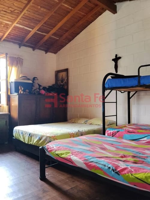 Casa de 3 alcobas en arriendo en El Hatillo, Barbosa, 170 m² · foto 8 de 10