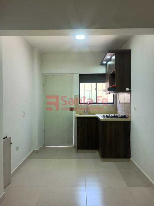 Apartamento en arriendo en Belen Las Playas, Medellín, 25 m² · foto 2 de 7