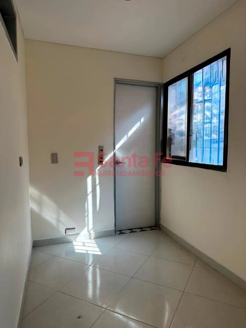 Local en arriendo en Colombia, Medellín, 48 m² · foto 5 de 7