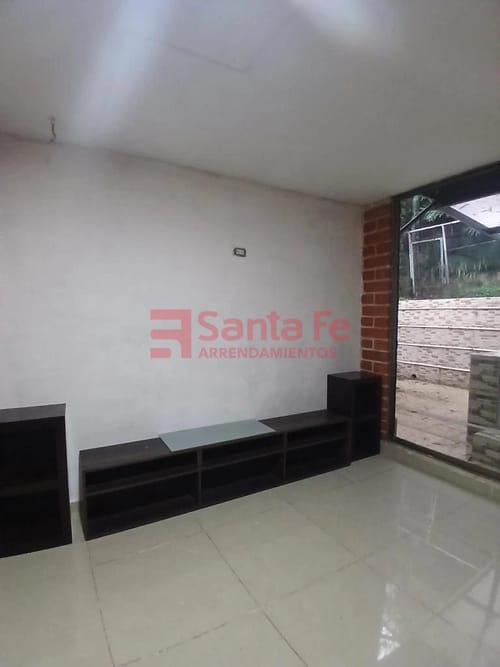 Apartamento de 3 alcobas en arriendo en Rodeo Alto, Medellín, 170 m² · foto 8 de 10