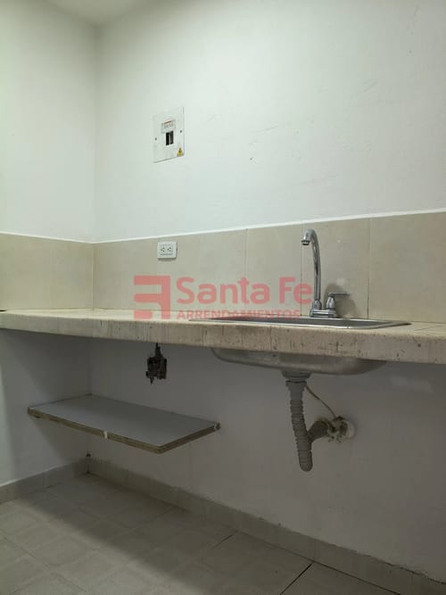 Local en arriendo en Granada, Medellín, 162 m² · foto 3 de 5