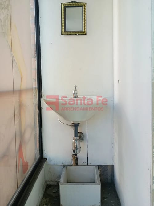 Local en arriendo en Manchester, Bello, 16 m² · foto 3 de 7