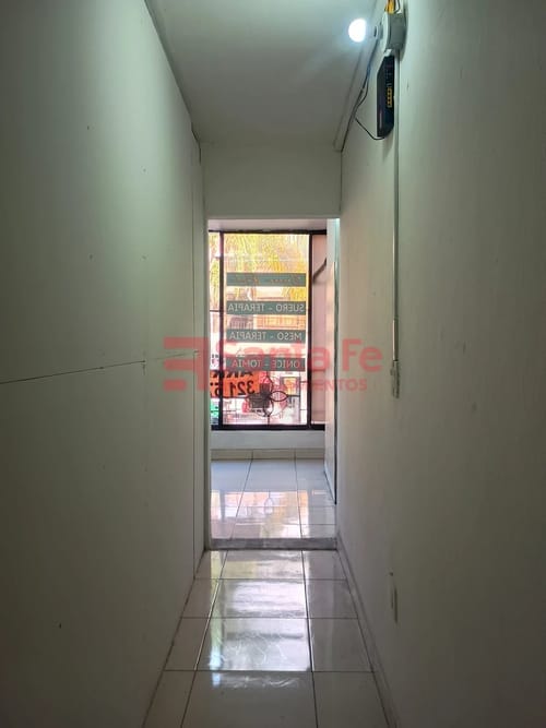 Local en arriendo en Manchester, Bello, 16 m² · foto 5 de 7