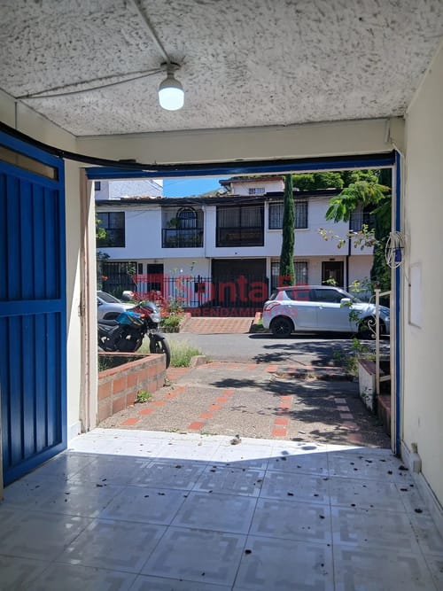 Local en arriendo en La Gloria, Medellín, 20 m² · foto 5 de 5