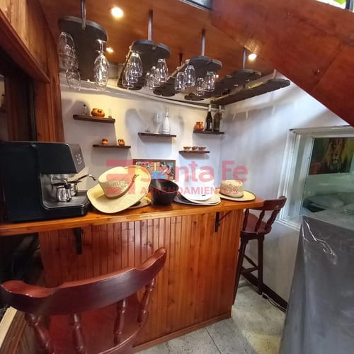 Apartamento de 7 alcobas en arriendo en Sucre, Medellín, 200 m² · foto 4 de 10