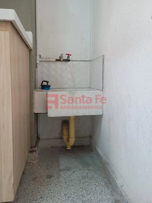 Bodega en arriendo en San Bernardo, Medellín, 180 m² · foto 5 de 10