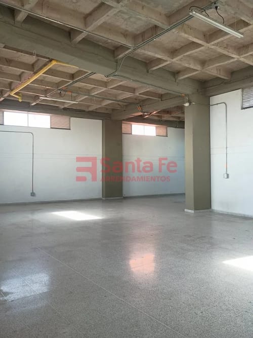 Bodega en arriendo en San Bernardo, Medellín, 180 m² · foto 10 de 10
