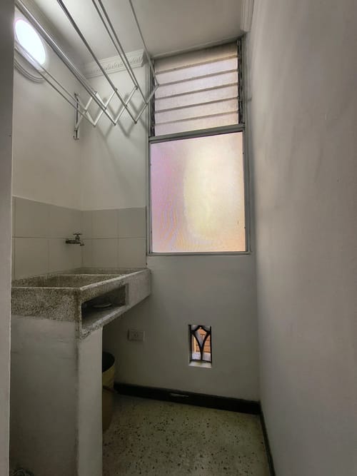 Apartamento de 3 alcobas en arriendo en Los Angeles, Medellín, 80 m² · foto 5 de 10