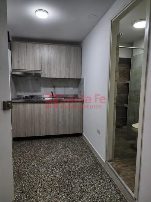 Apartamento de 1 alcoba en arriendo en Boston, Medellín, 18 m² · foto 7 de 7