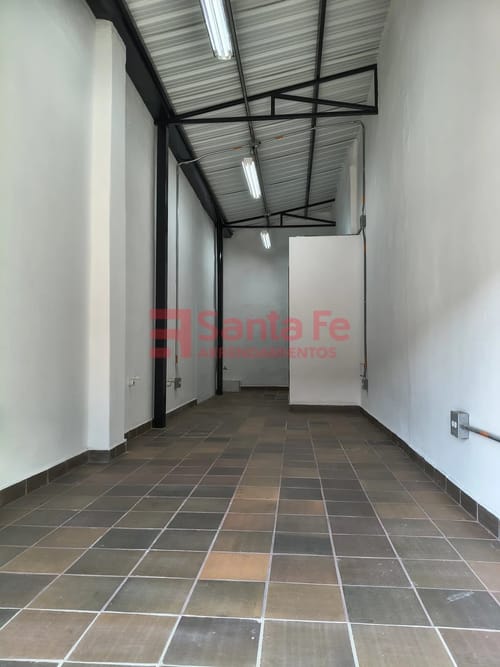 Local en arriendo en Granada, Medellín, 25 m² · foto 3 de 4