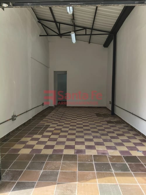 Local en arriendo en Granada, Medellín, 33 m² · foto 2 de 6