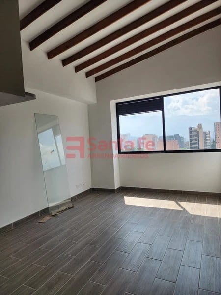 Apartamento de 1 alcoba en arriendo en Calasanz, Medellín, 22 m² · foto 2 de 8