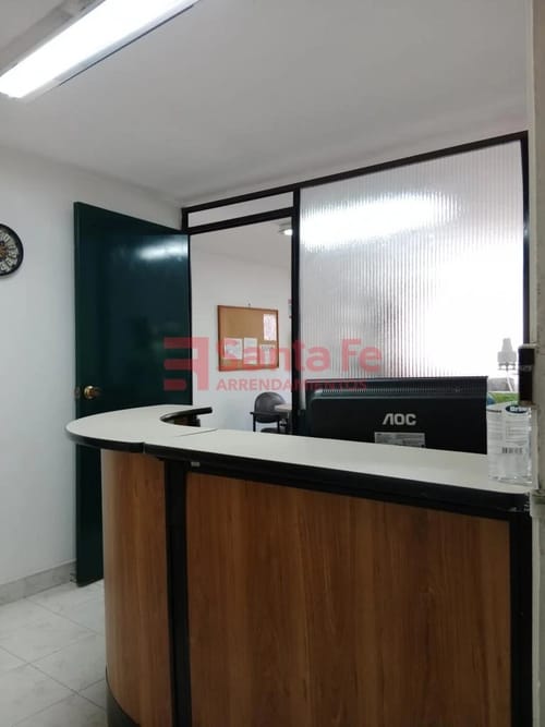 Oficina en arriendo en Boston, Medellín, 32 m² · foto 4 de 6
