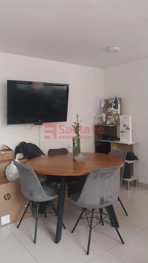 Oficina en arriendo en La Candelaria, Medellín, 35 m² · foto 3 de 7