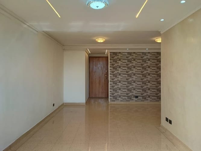 Apartamento de 4 alcobas en arriendo en La Castellana, Medellín, 110 m² · foto 2 de 10