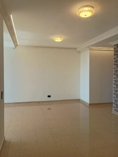 Apartamento de 4 alcobas en arriendo en La Castellana, Medellín, 110 m² · foto 6 de 10