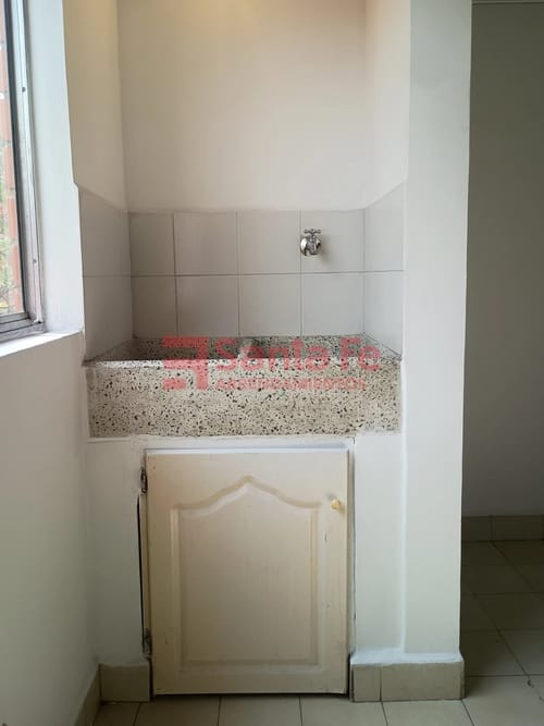 Apartamento de 2 alcobas en arriendo en Urbanizacion Villa Del Escorial, Medellín, 80 m² · foto 5 de 10