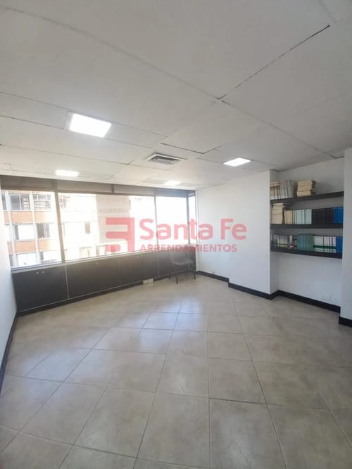 Oficina en arriendo en Guayaquil, Medellín, 20 m² · foto 3 de 7