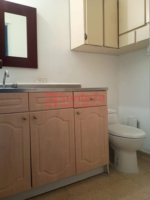 Oficina en arriendo en Nueva Villa De Aburrá, Medellín, 31 m² · foto 6 de 10