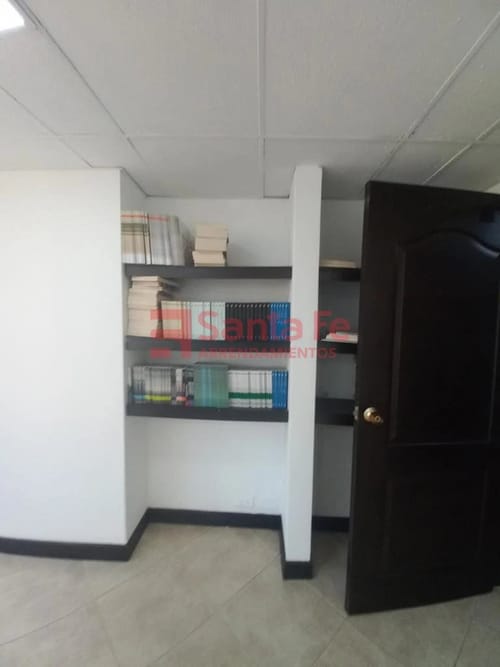 Oficina en arriendo en Guayaquil, Medellín, 20 m² · foto 5 de 7