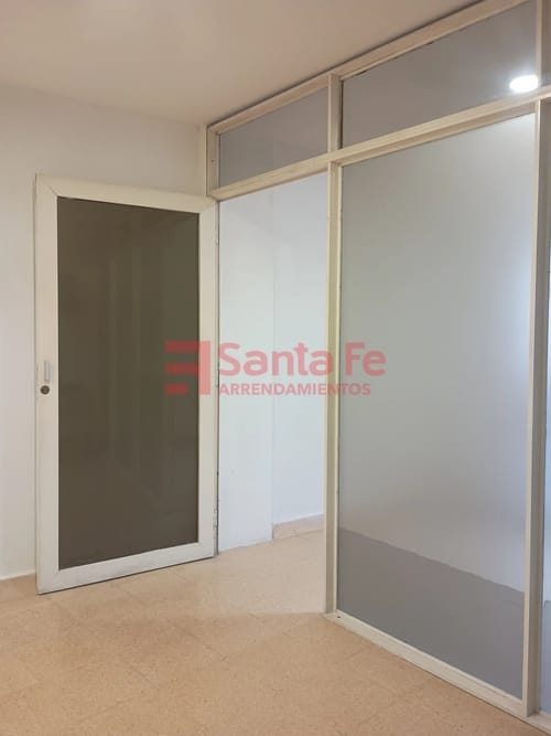Oficina en arriendo en Nueva Villa De Aburrá, Medellín, 31 m² · foto 10 de 10