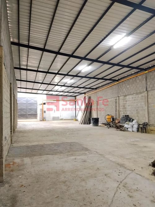 Bodega en arriendo en La Frontera, Medellín, 324 m² · foto 8 de 10
