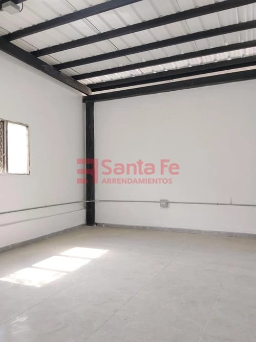 Bodega en arriendo en La Frontera, Medellín, 324 m² · foto 10 de 10