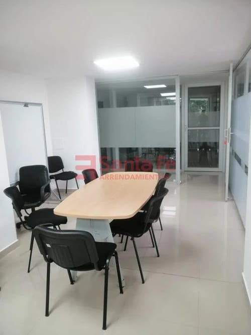 Oficina en arriendo en Suramericana, Medellín, 50 m² · foto 2 de 7