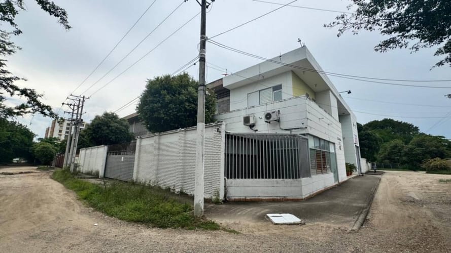 Bodega en venta en Neiva, 1192 m² · foto 4 de 13